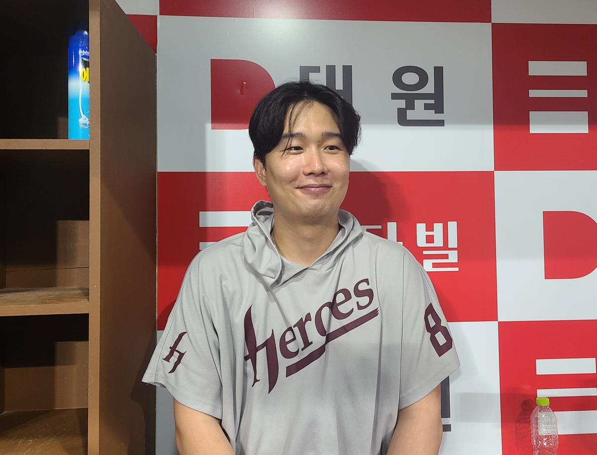 詹杜库奥运三签球星卡目前出价50万美金 字母哥删除此前欲出双倍价的评论