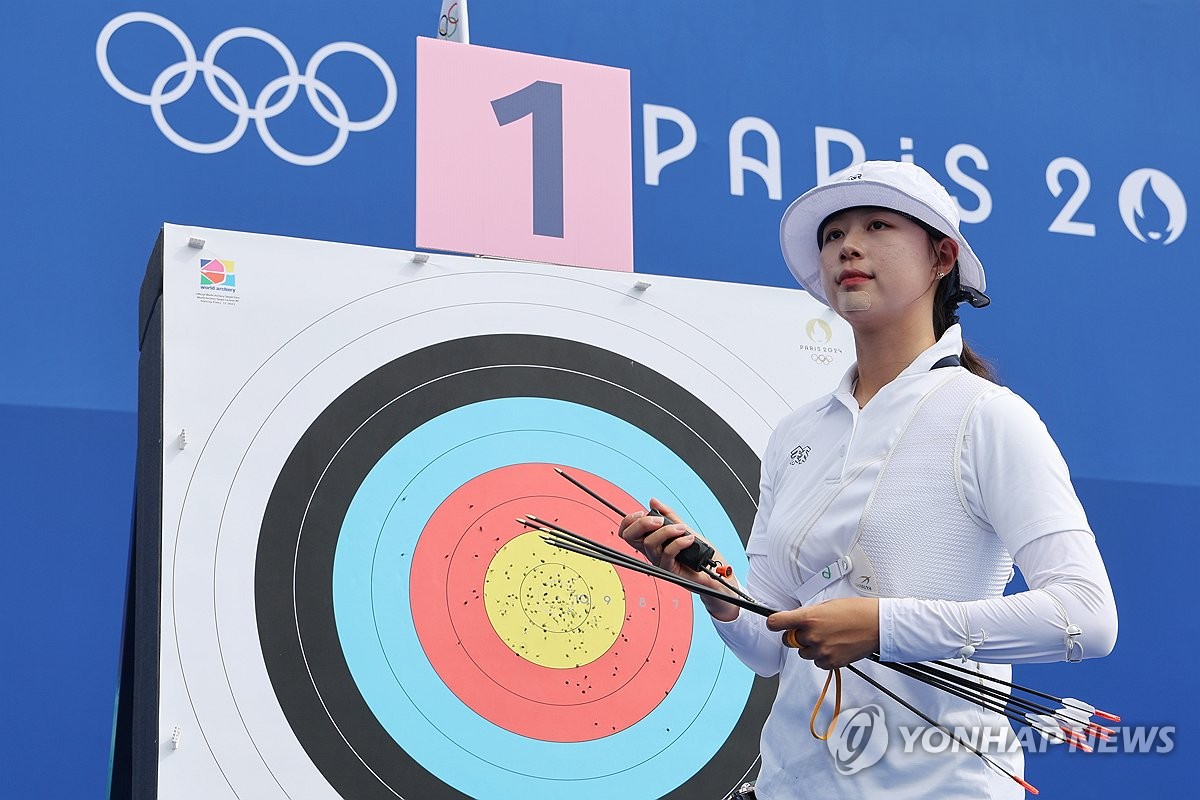 巴萨首发中6名球员22岁以下，为近108年来国家德比首次