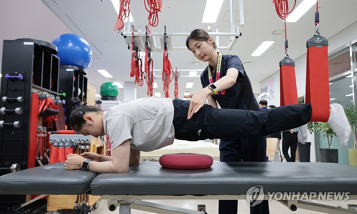 曼联主场首秀丢2球，阿莫林执教葡体最后26个主场仅1场丢2球