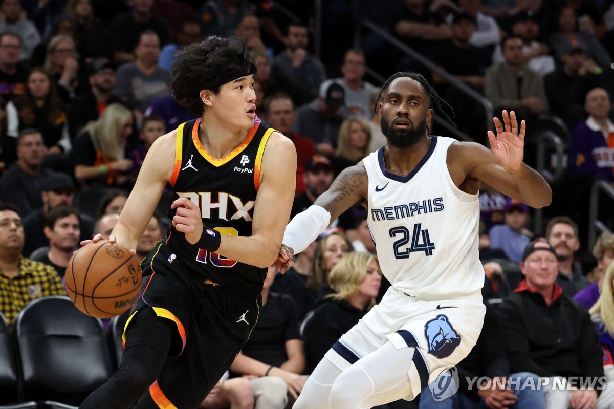萨卡禁区内独舞破门！阿森纳1-0领先诺丁汉森林