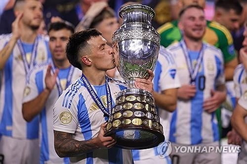 斯基拉：科纳特正越来越接近与利物浦续约到2029年